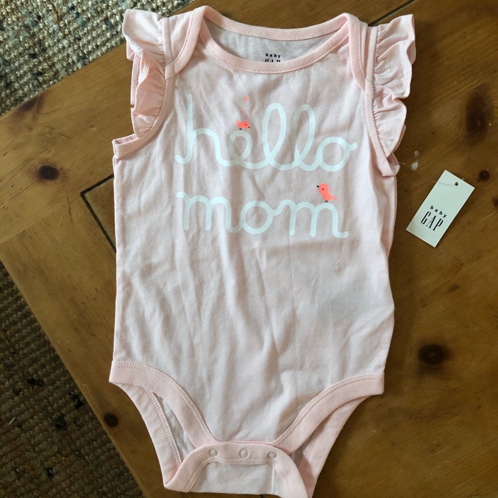 NWT Baby GAP Onesie
